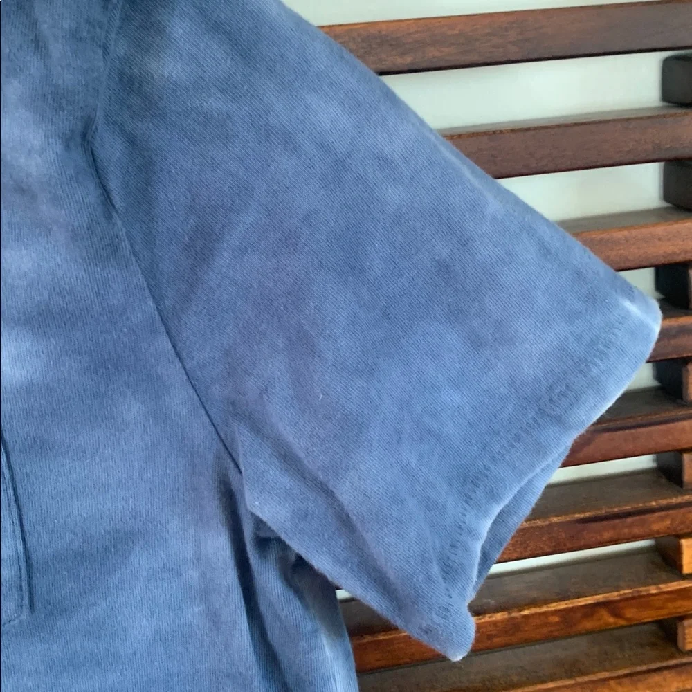 GAP Short Sleeve Orange and Blue Shirt - Picture 3 of 6